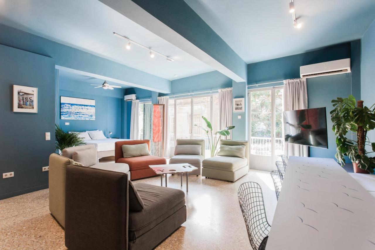 Central & Comfy With Private Balcony & Rooftop Access Ct3