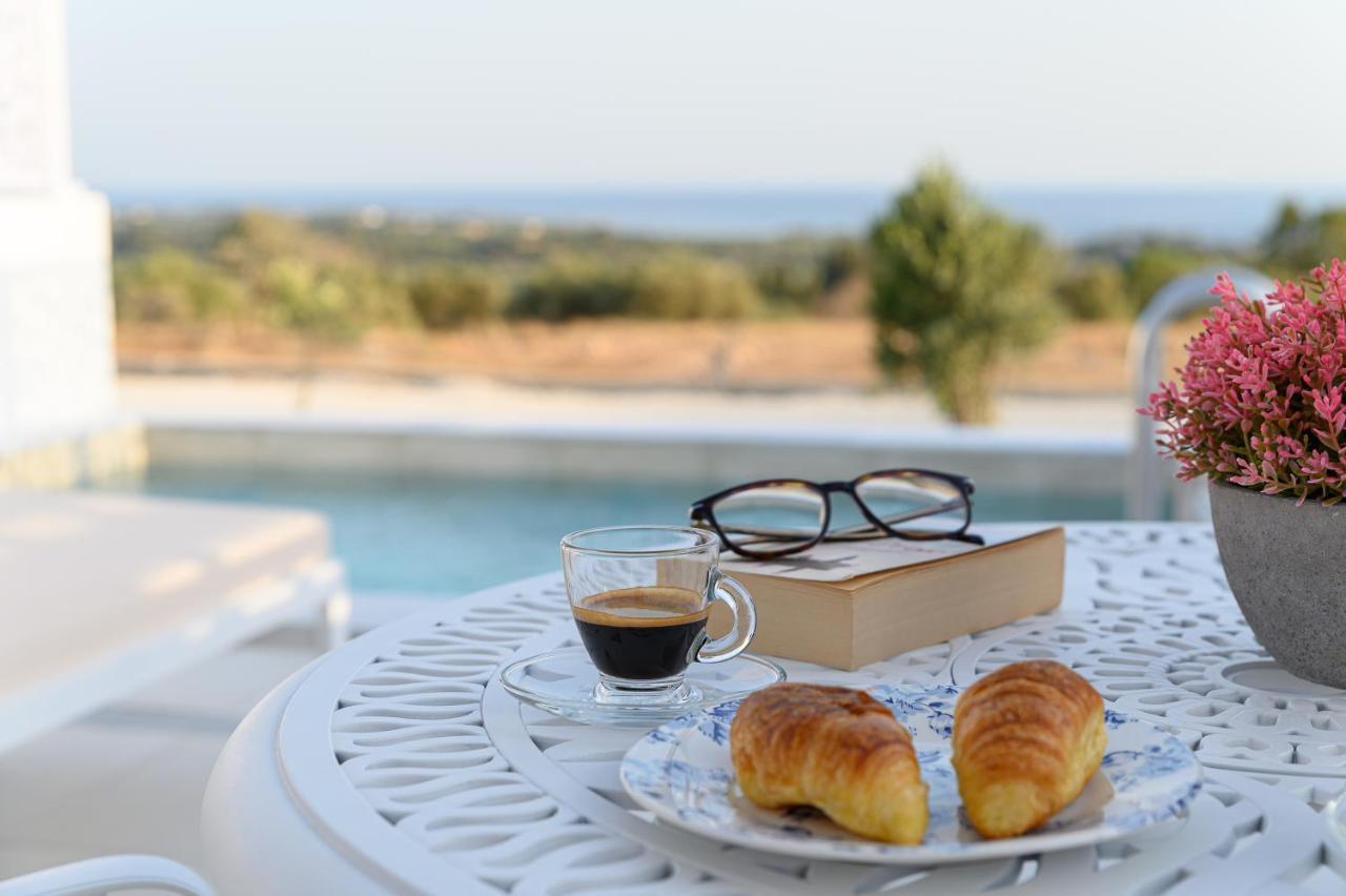 Dionysos Suites