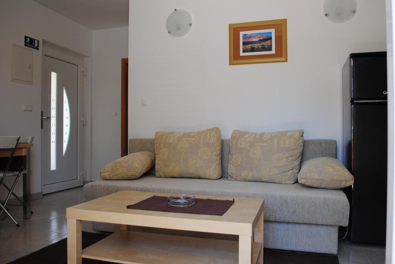 Ciovo Apartments