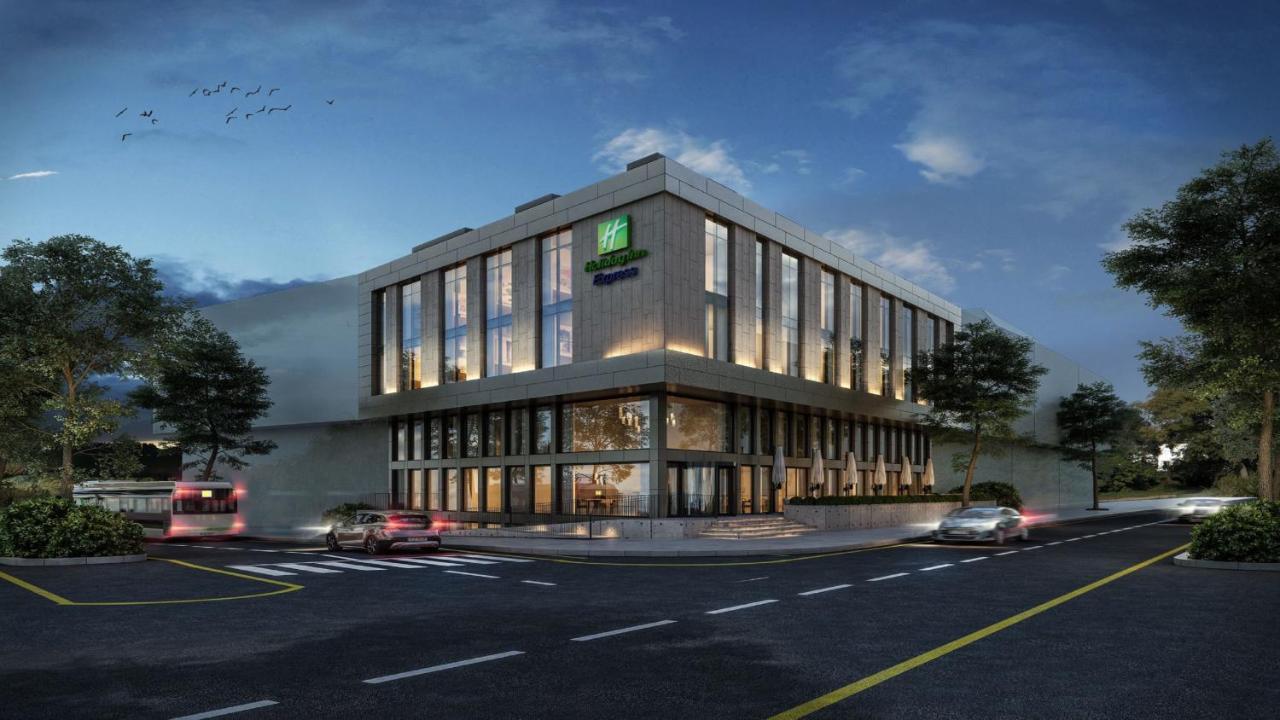 Holiday Inn Express Istanbul Airport Arnavutkoy
