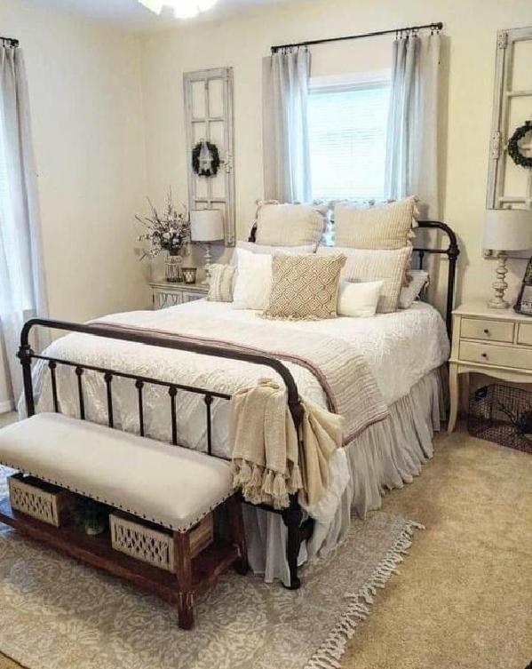 Athena's Cozy Apartment With A Roof Top