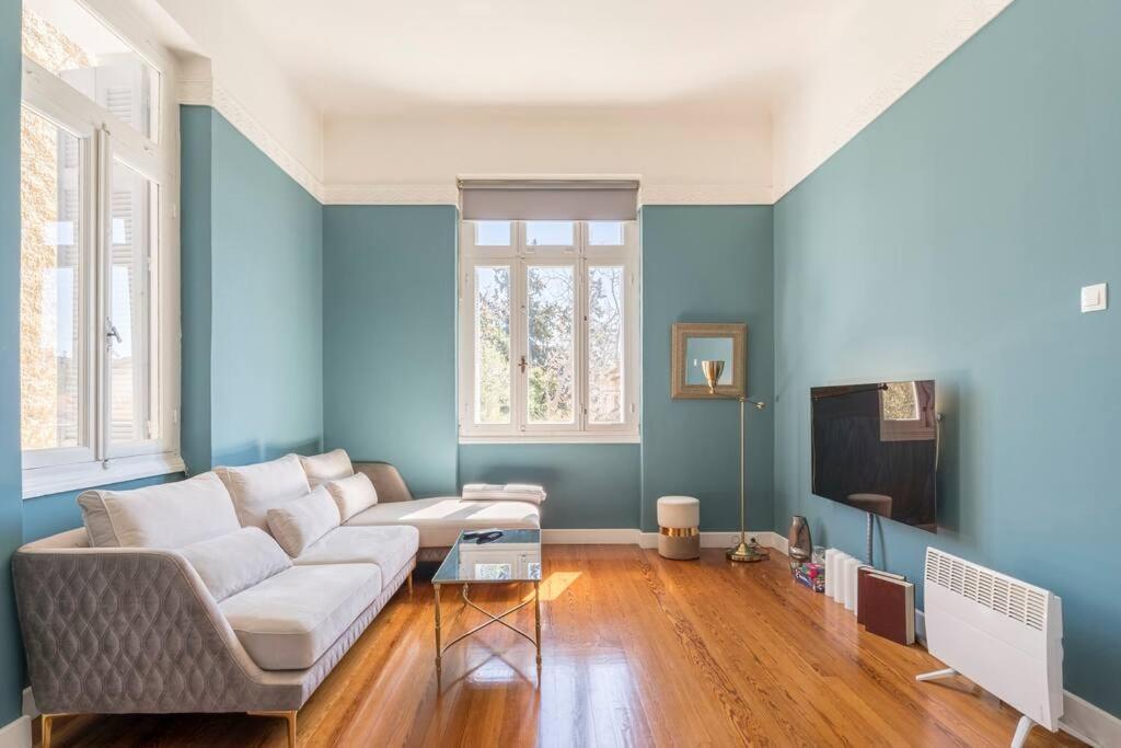 House In Kolonaki With Free Parking Space