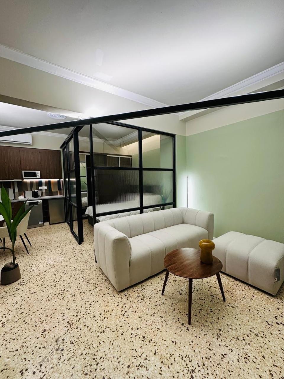 Sis Urban Apartments In Plaka Ii,heart Of Athens