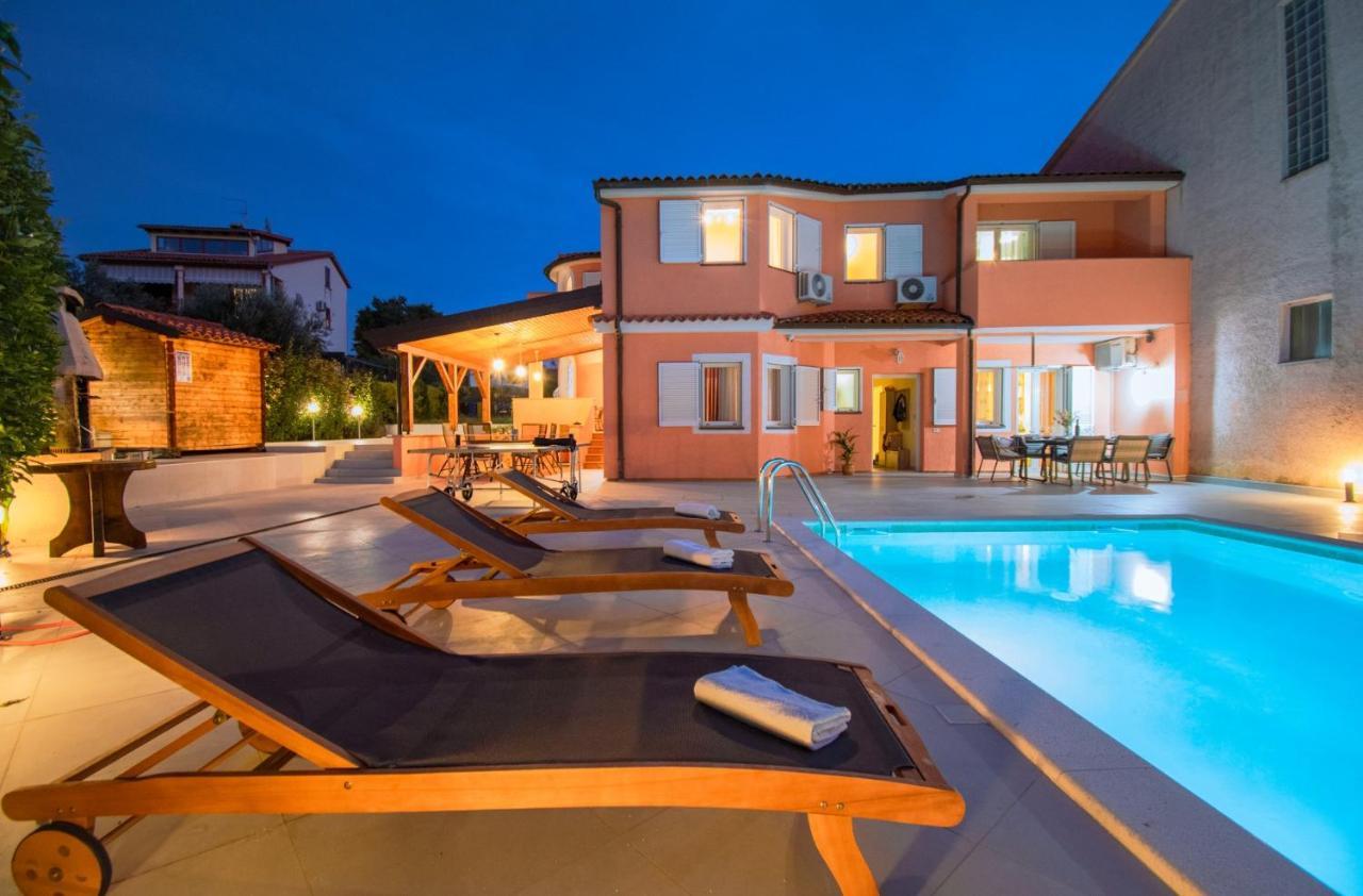 Villa Natalia Stinjan Private Pool Retreat