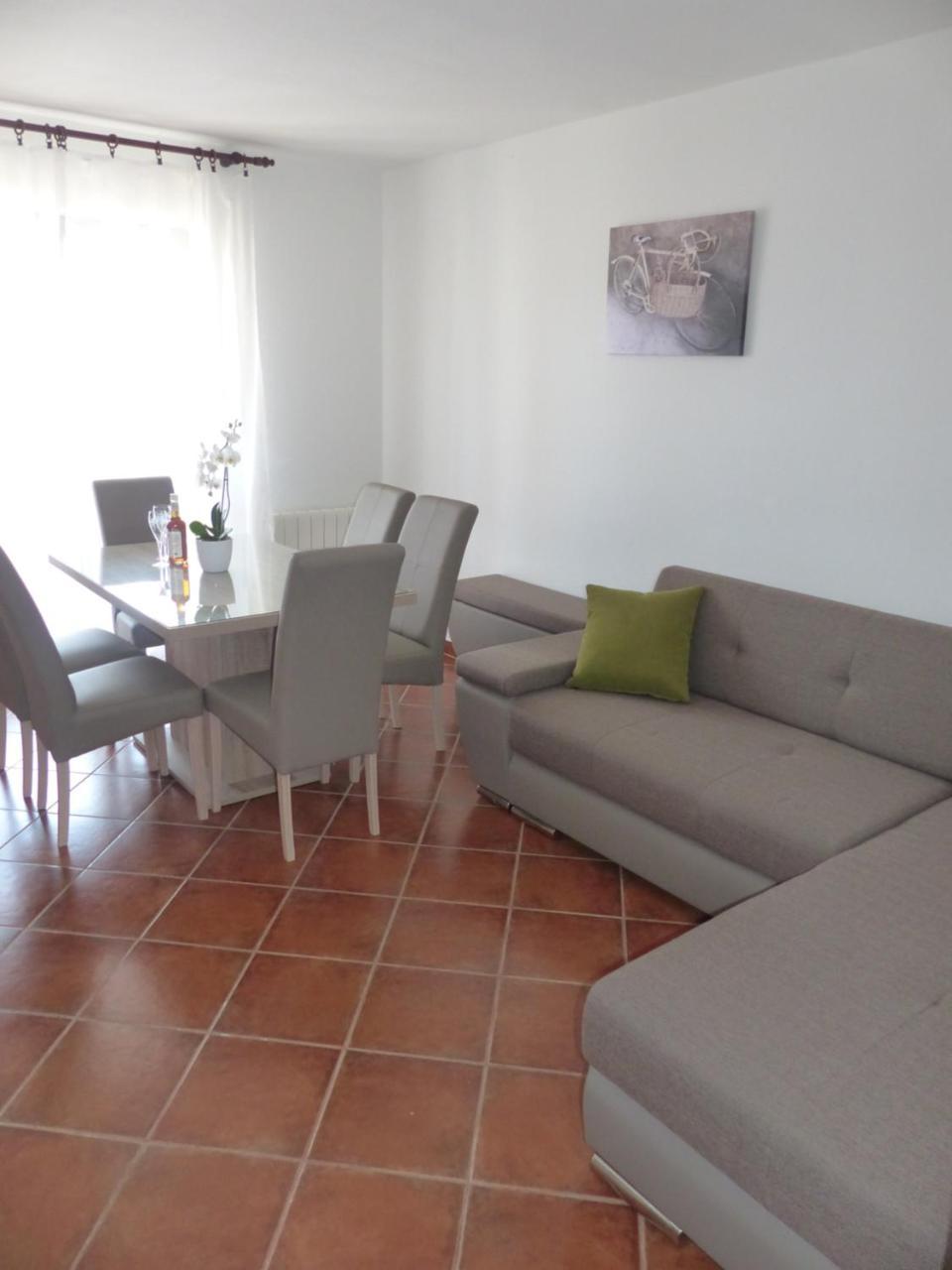 Charming Apartments In Pula