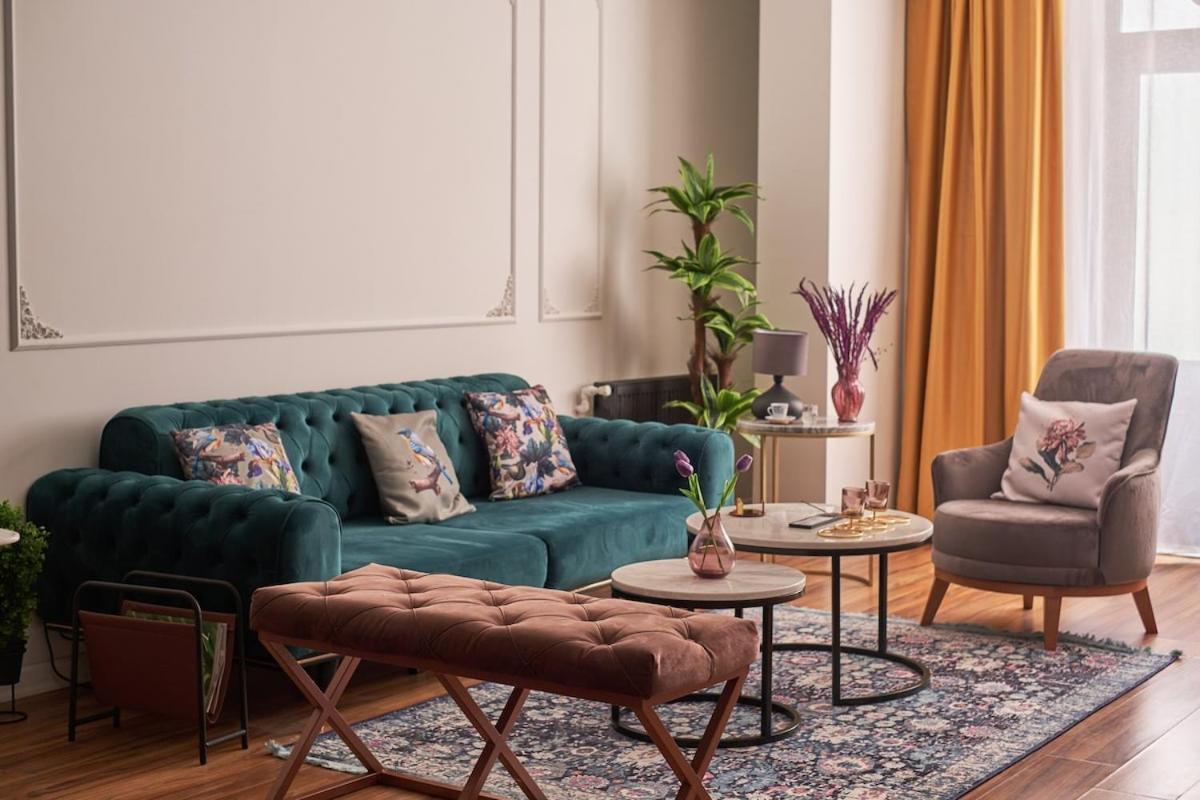 Modern & Cozy Apartment Close To City Center