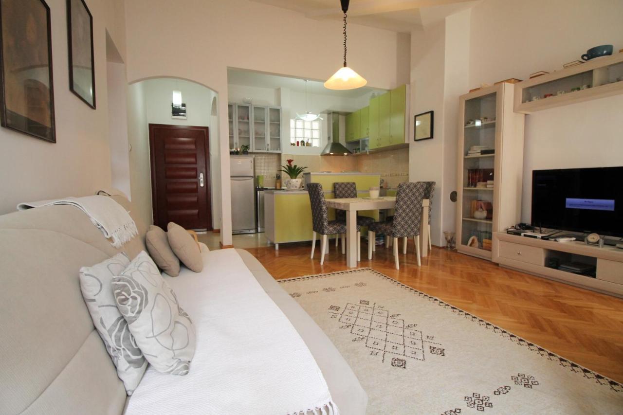 Meric Duplex Apartment