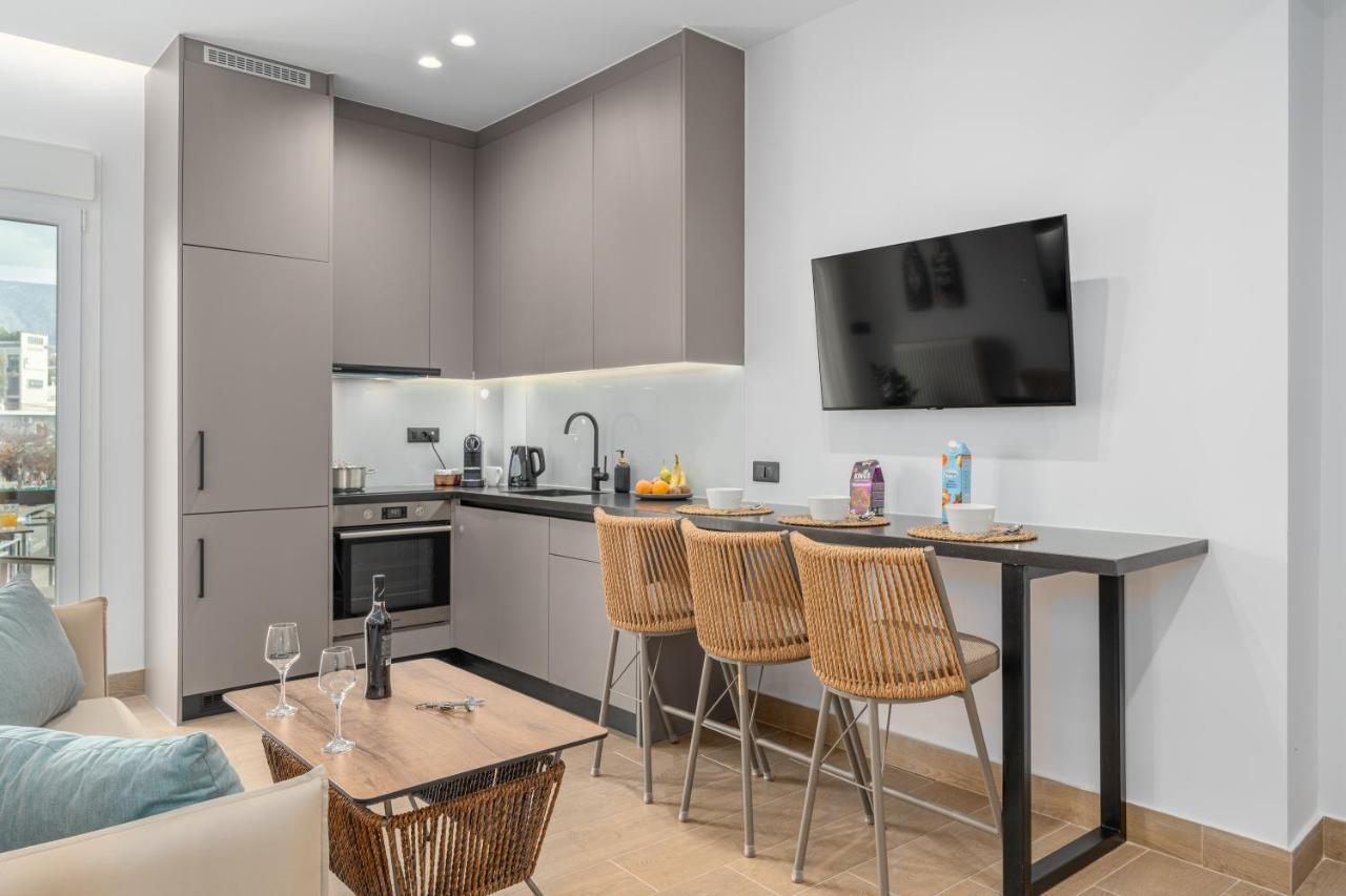 Rizes Suites Metro Dafni