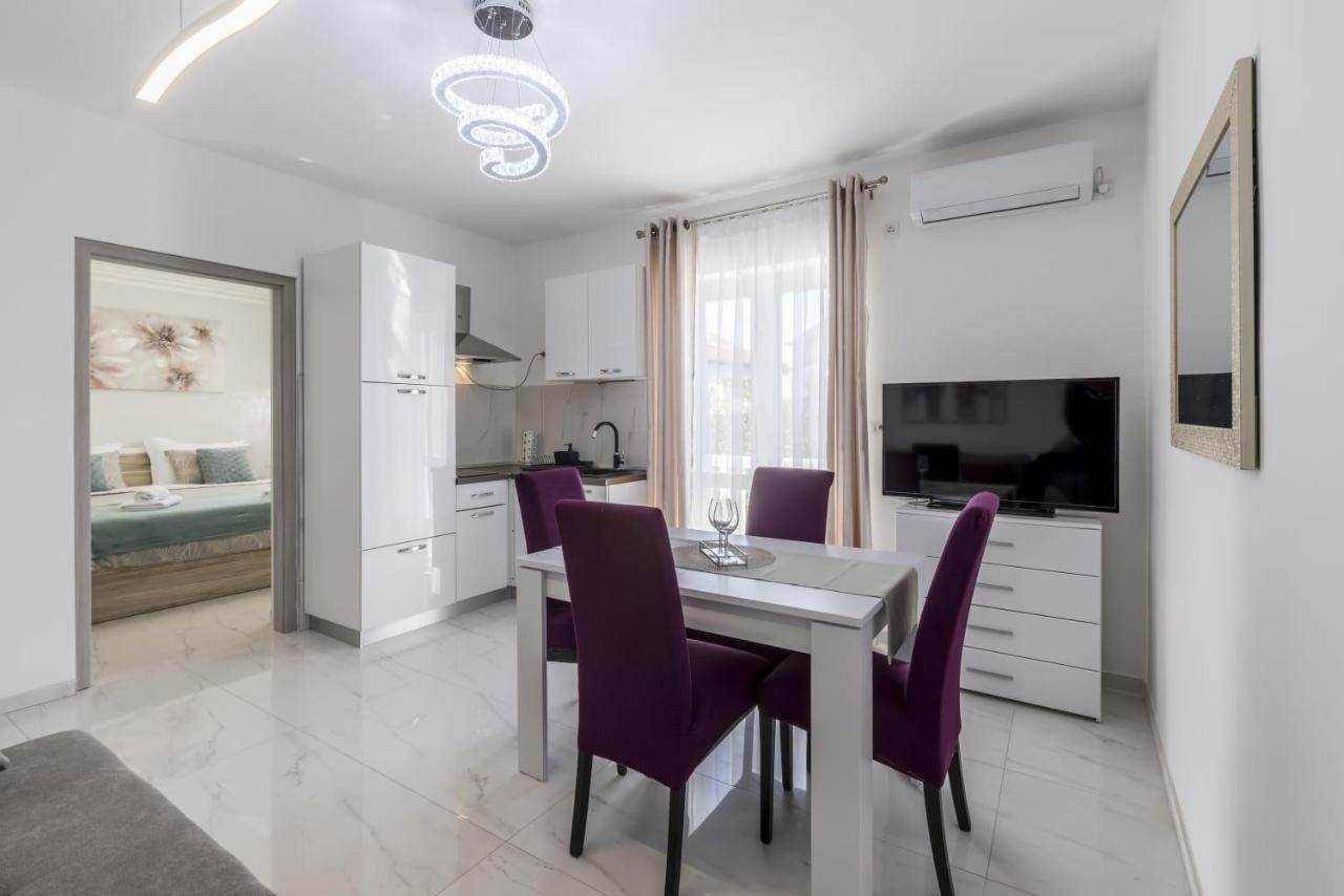 Royal Rose Gold Apartment