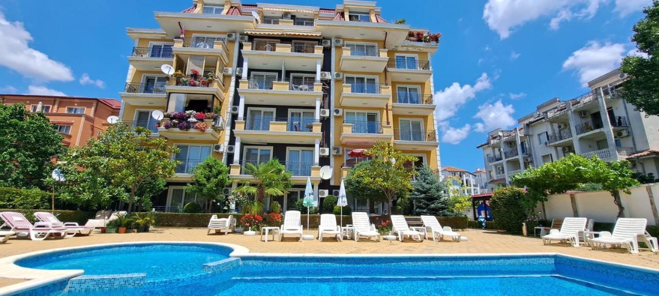 Apartament Za Gosti Magnoliq Rezidens