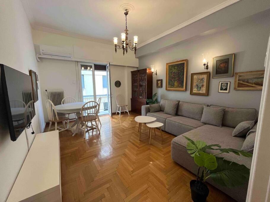 2bdr Apartment In Plaka-2 Mins Walk To Syntagma