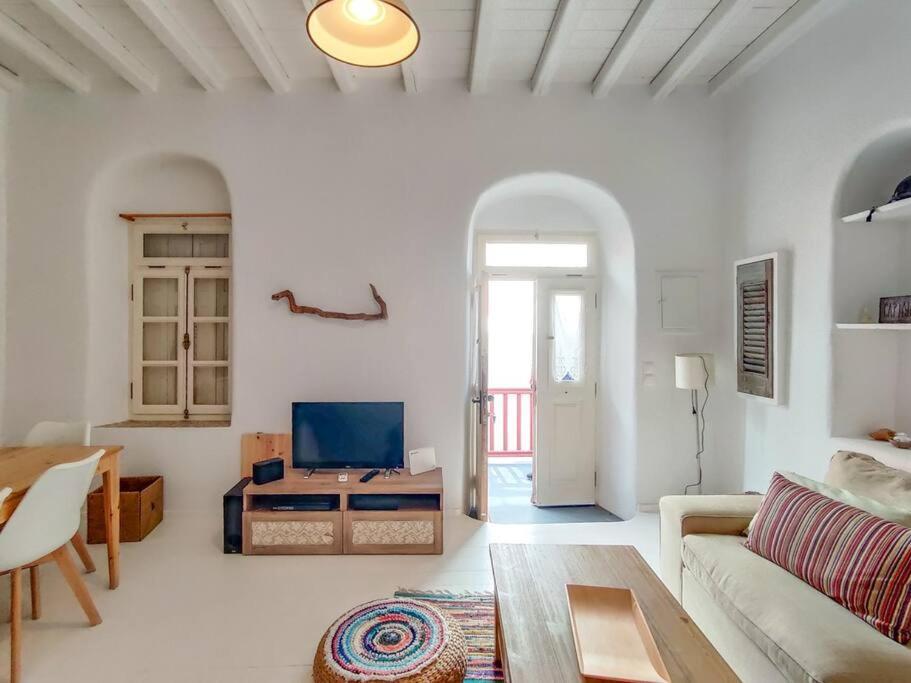 The Sunday House In The Heart Of Mykonos Town