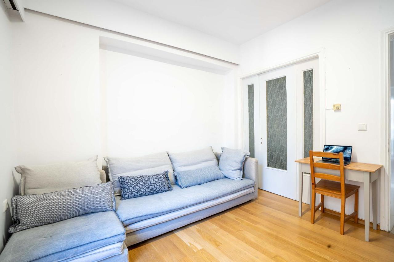 Lefkas Town Apartment