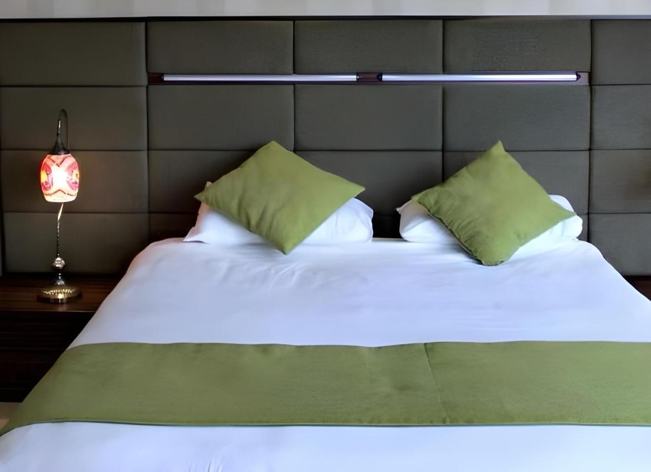 Charming Prestige Abu Dhabi (adults Only)