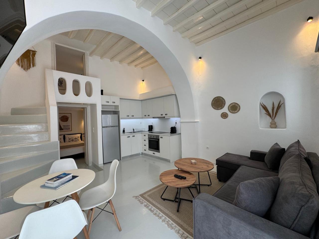 Entropia Loft Myconian Apartment