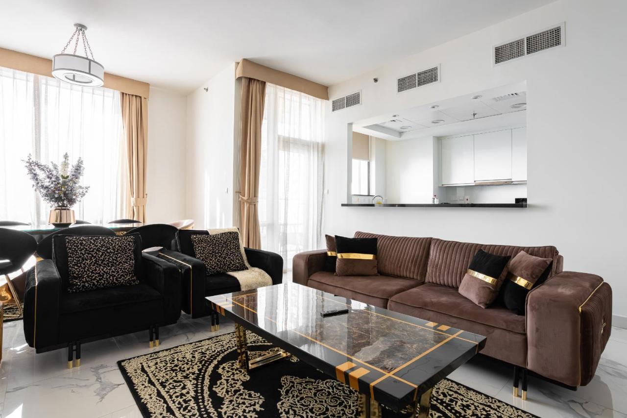 Simply Comfort Vacation Homes Rental Luxury 2br Apt Stunning Views in Amna Tower