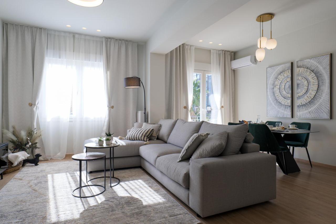 Acropolis Deluxe 2br Apartment