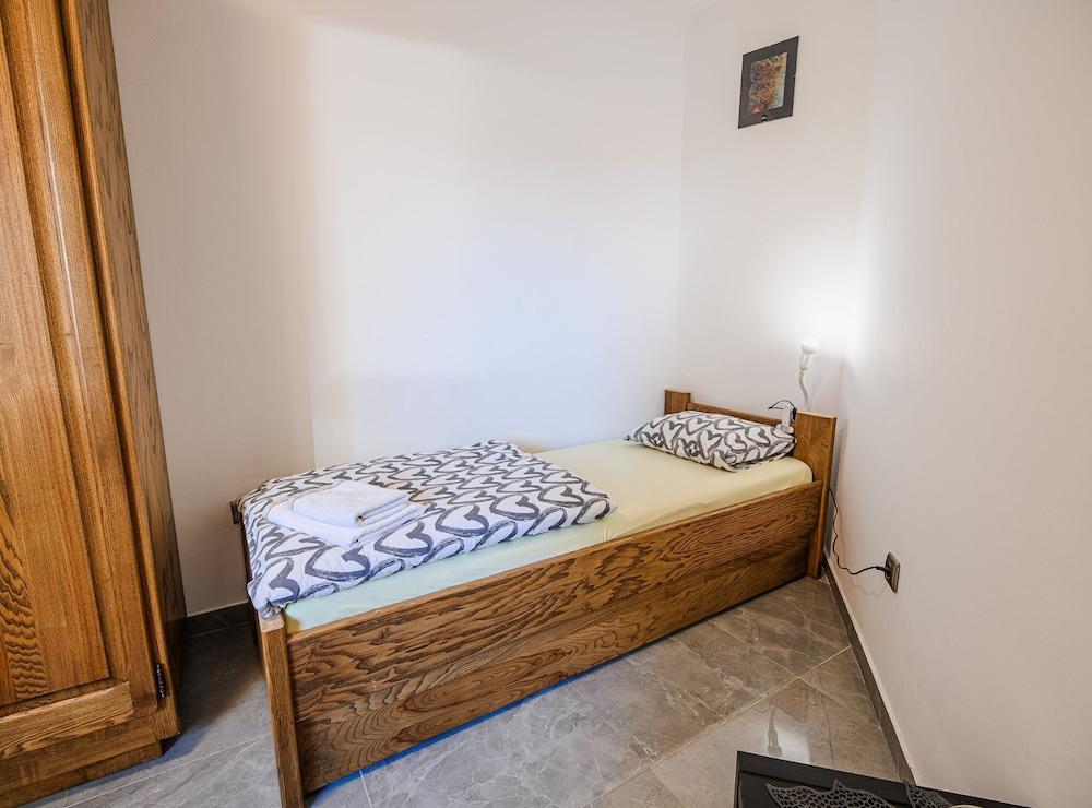 Sleek & Stylish Umag Apartments With Sea View