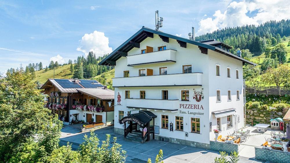 Hotel Restaurant Pizzeria Langreiter