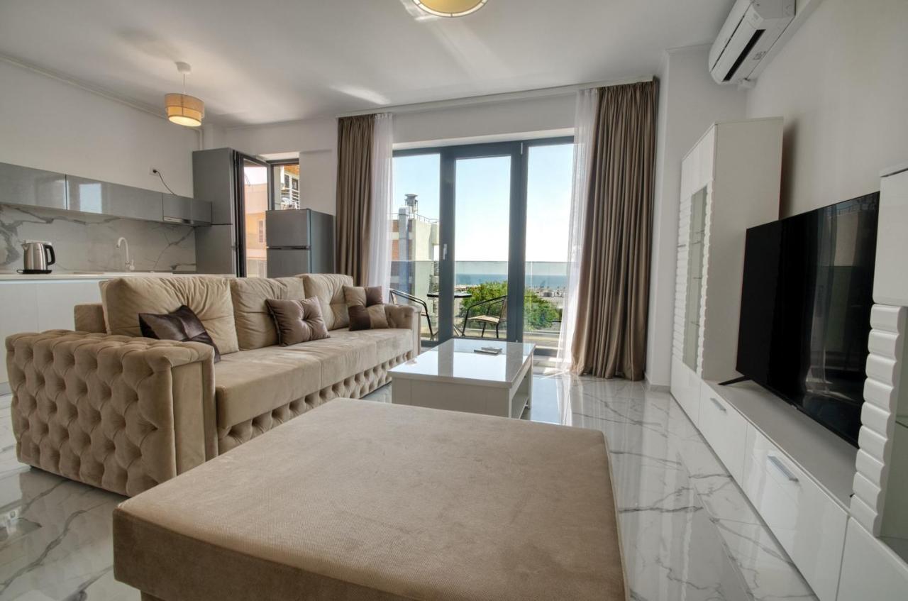 Seaview 3 Room Apartment Luxury Residence Mamaia