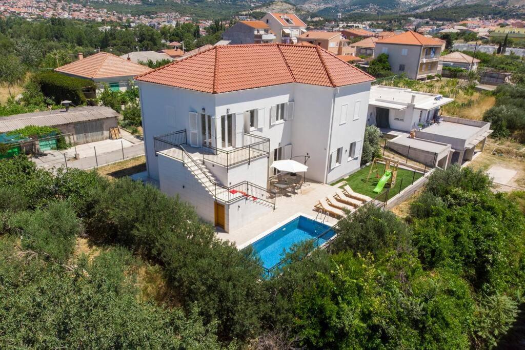 Villa Aquero With Private Pool