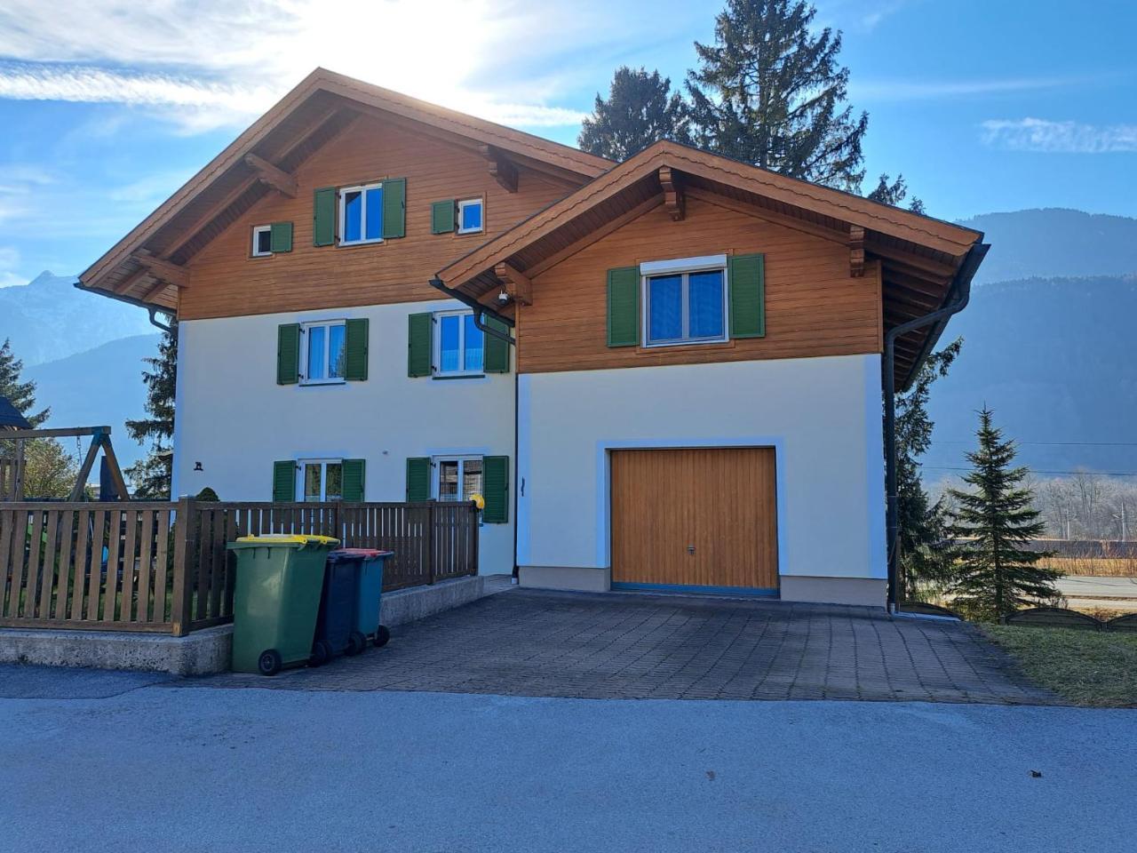 Ferienwohnung Lisi Nahe Salzburg, Fur Durchreise, Skifahrer, Wanderungen, Besichtigungen, Radfahrer, Familien, Paare