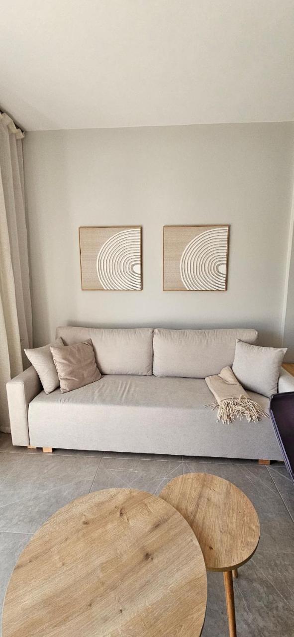 Luxe Benedenwoning Nula