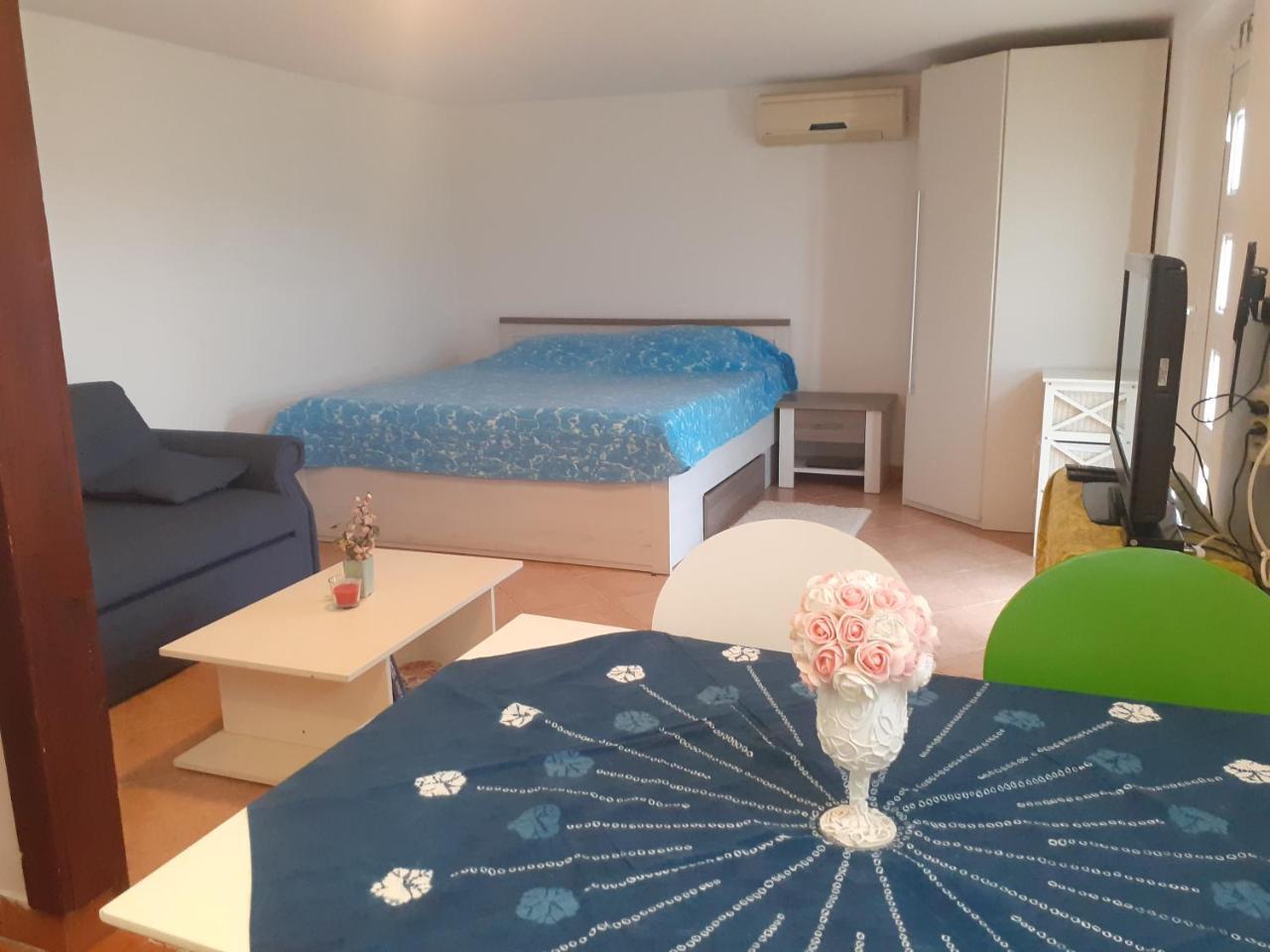 Studio Ingrid One Bedroom App