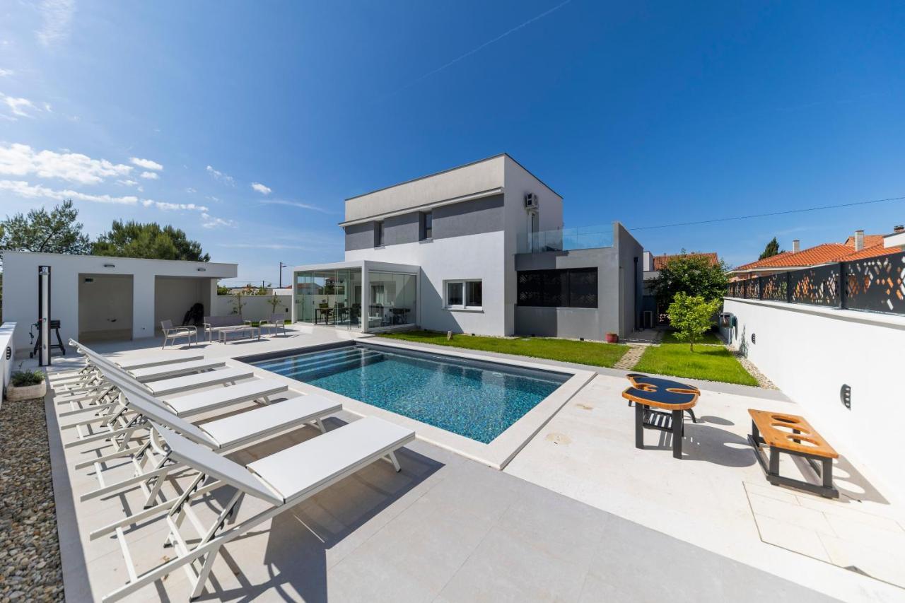 Alba Guest House