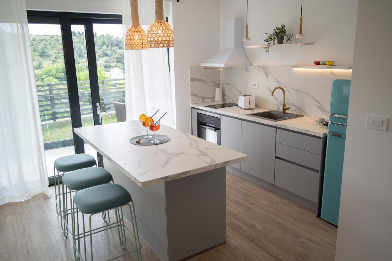 Four M No1 Apartment