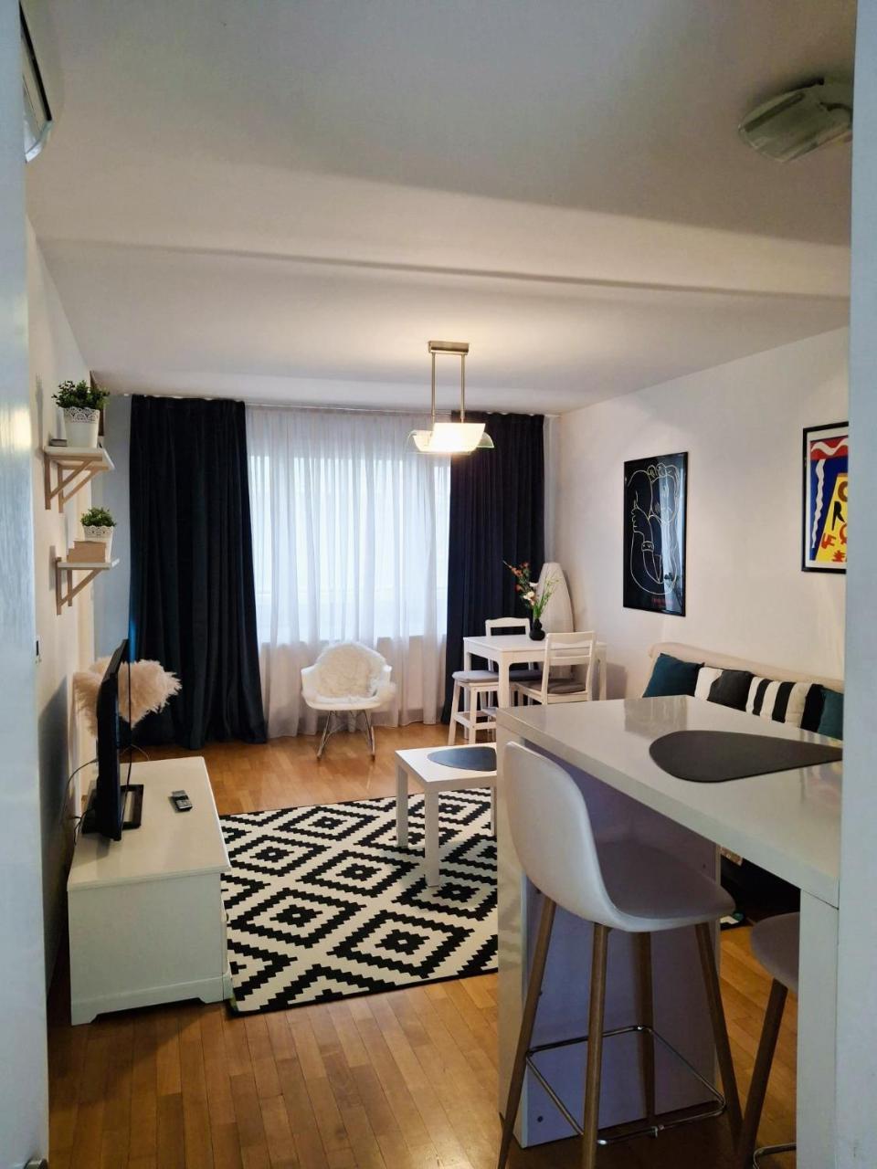 Noemi City Apartman