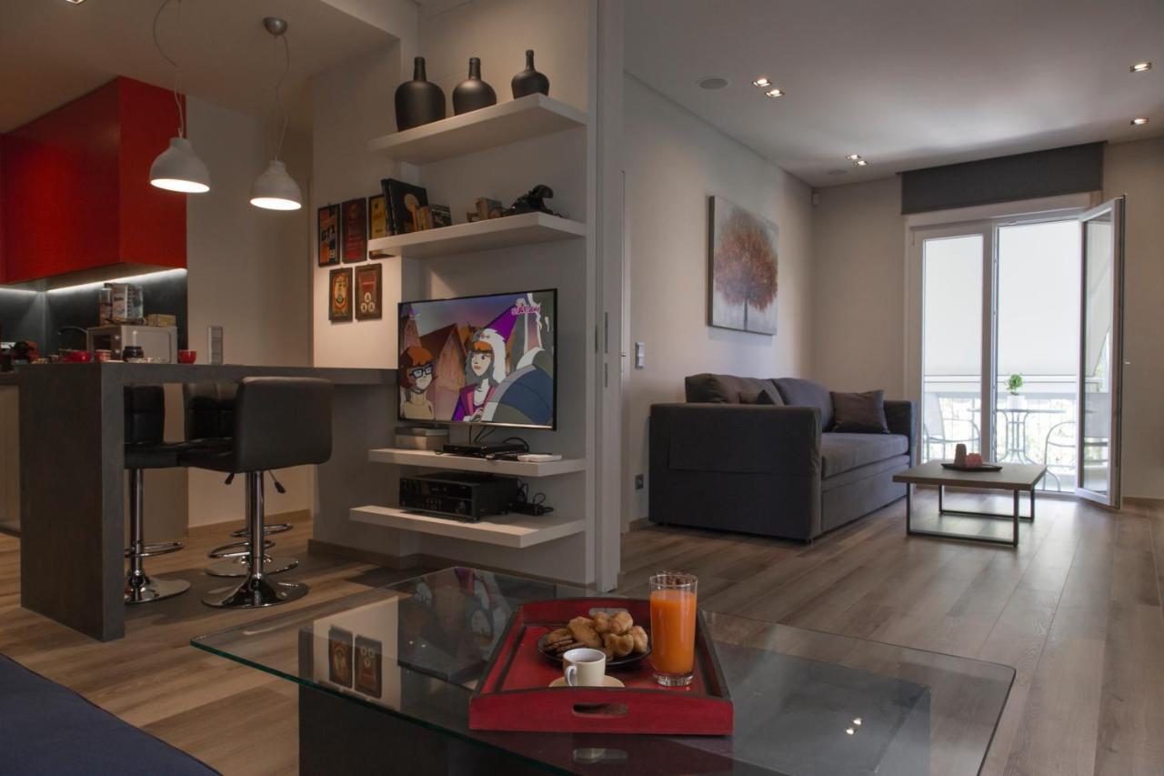 Luxury 2 Bdrm Apartment 10' Minutes Walk From The Acropolis