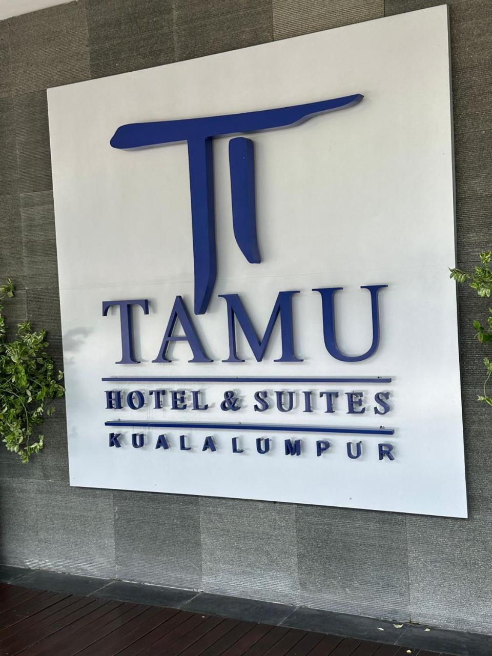 Tamu Hotel & Suites Stay