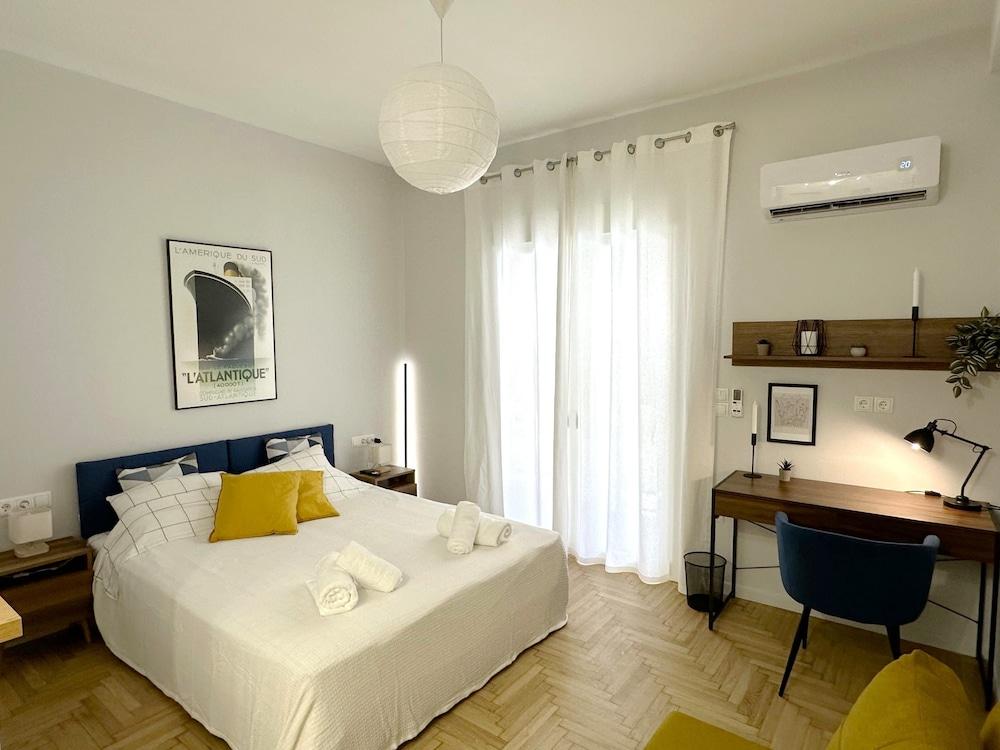 Athens Stylish Nest Top Central Location