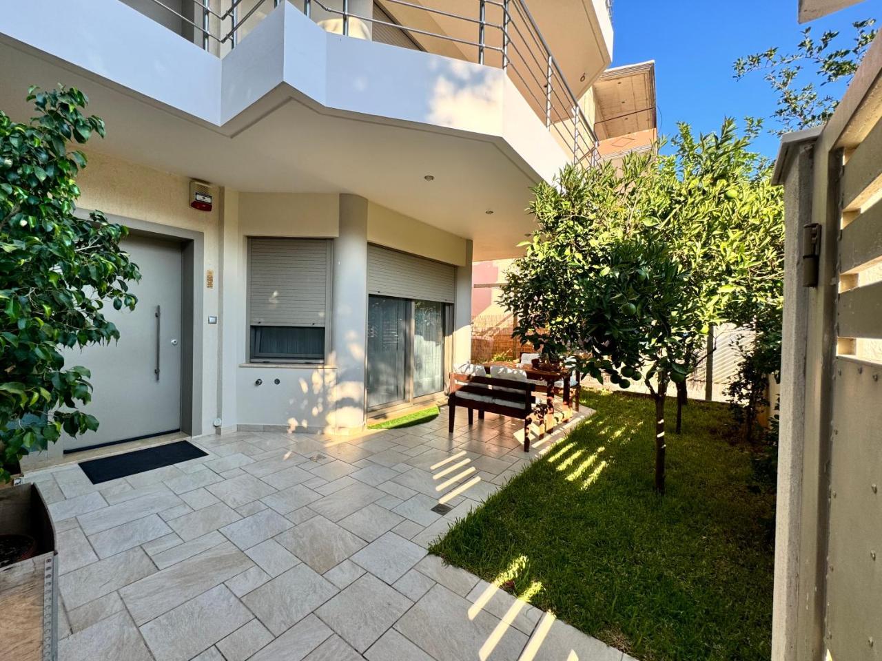 Porto Rafti Holiday Apartment