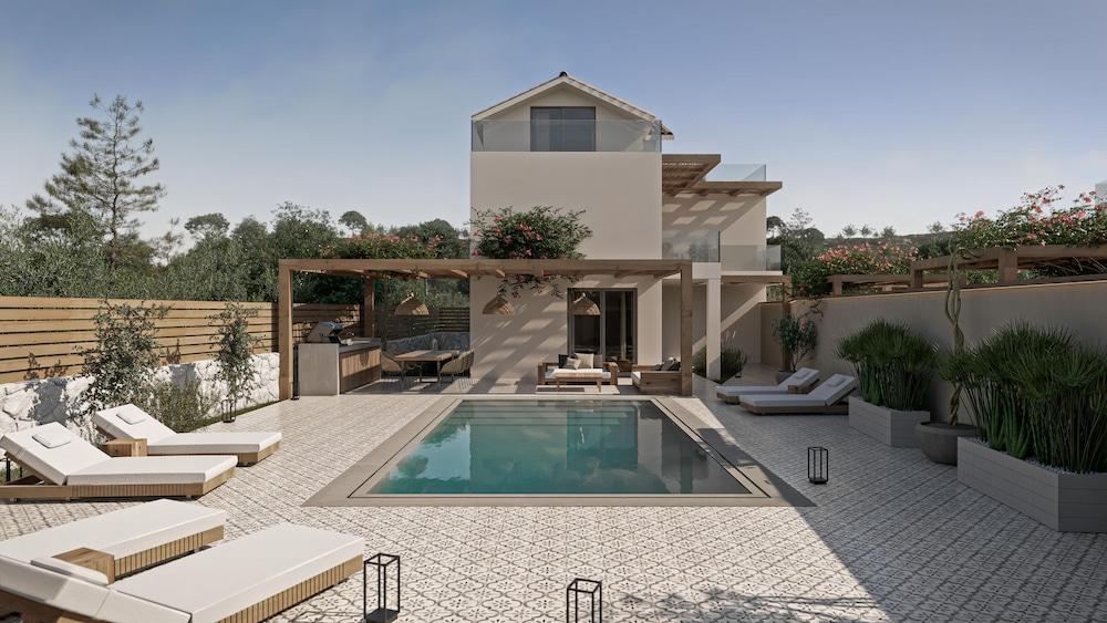 Cameo 1 Luxury Villa With Pool