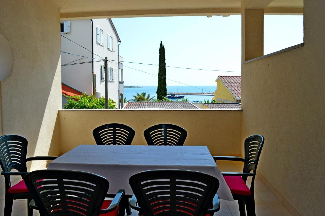 Apartments Macak