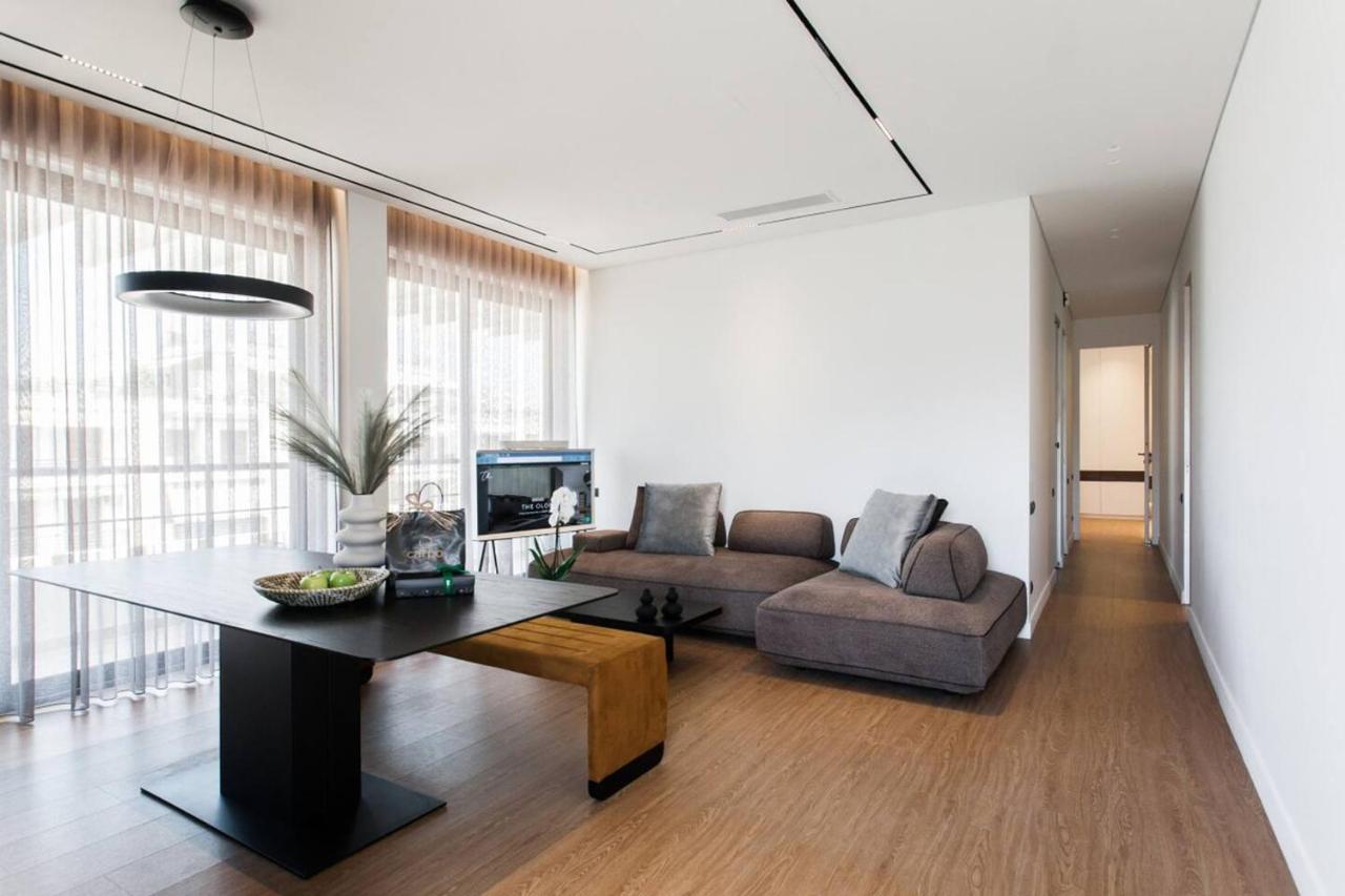 5bd Luxury Penthouse With Sea View