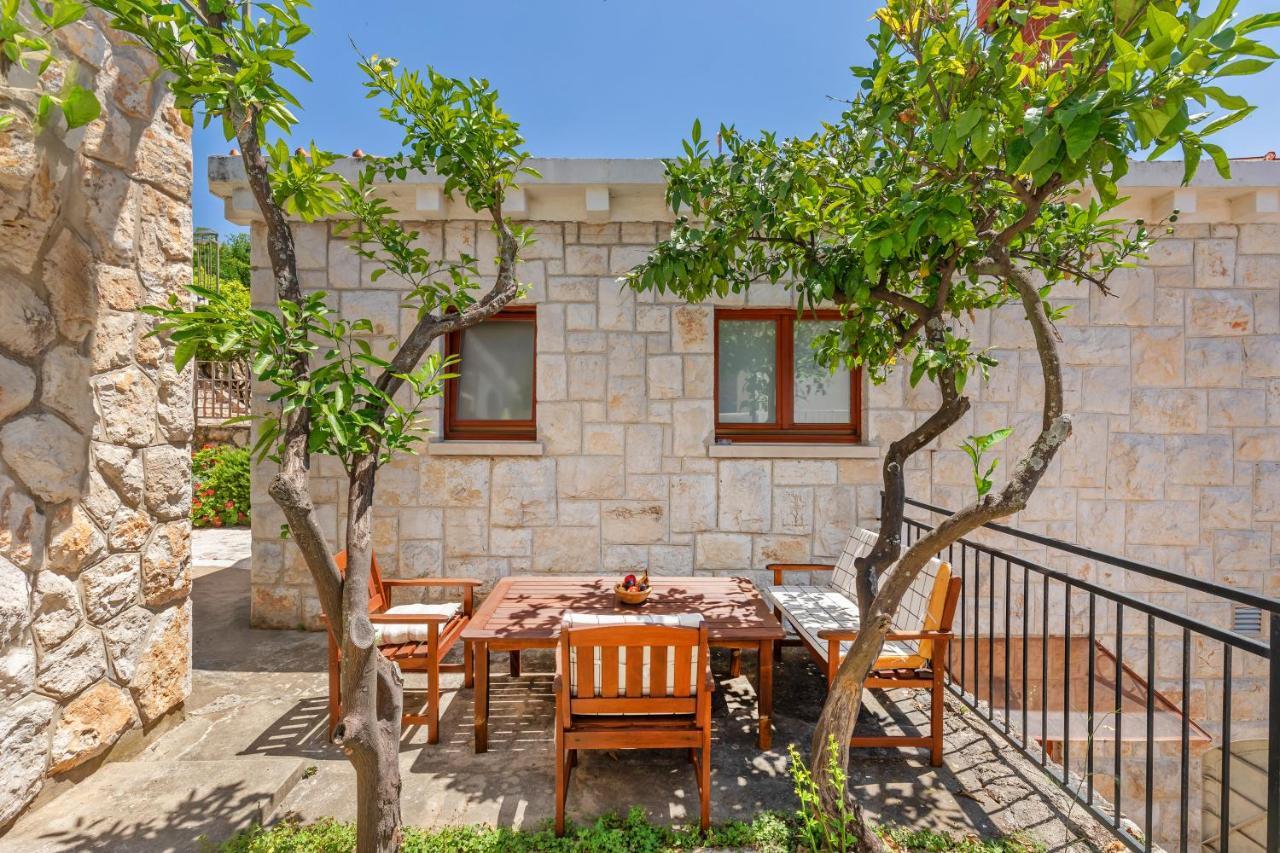 Cosy Apartment Close To Lapad Promenade & Beach