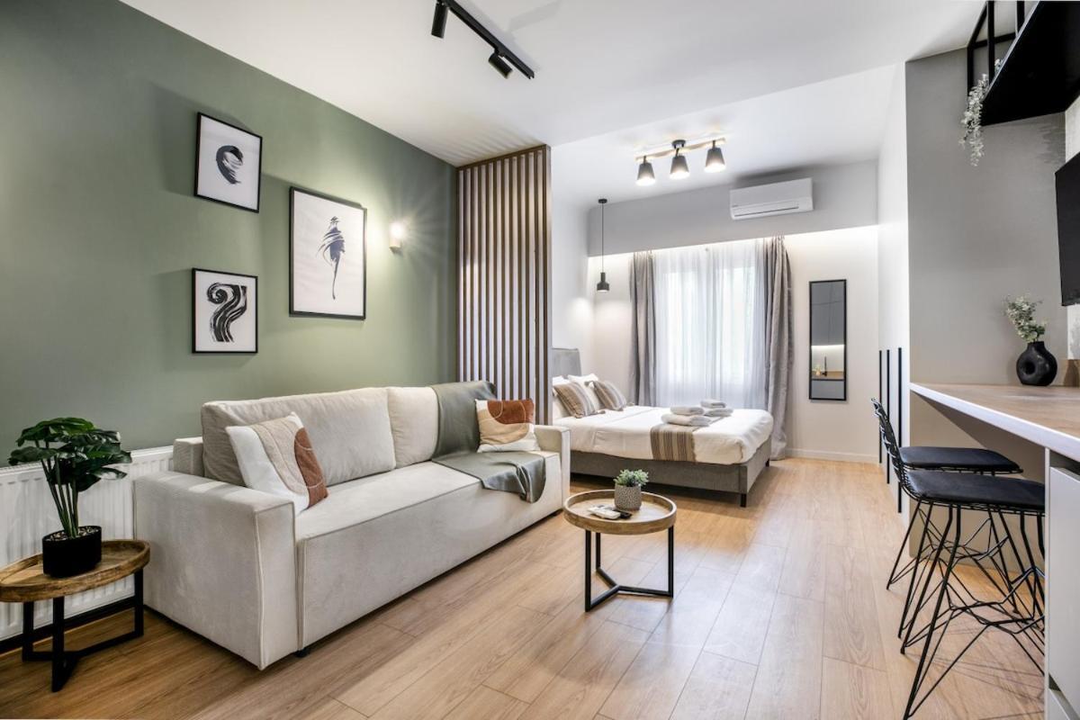 Avia Deluxe Studio Athens Modern Escape