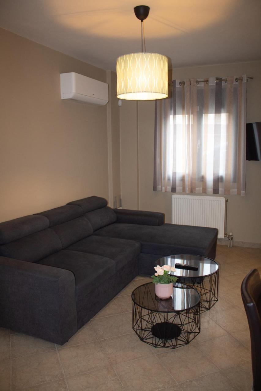 Emvi Apartments Vii Near Airport,port & Sea