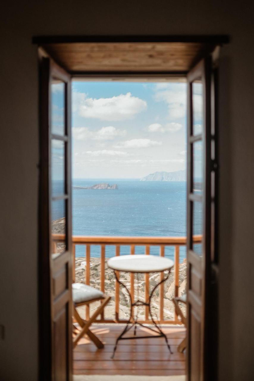 Castrum Traditional Sunset Suites