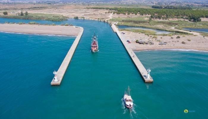 Apollon Boat & Yacht Tour
