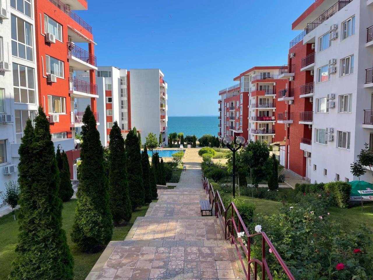 Peter Apartmanbulgaria-imperial Fort Noks