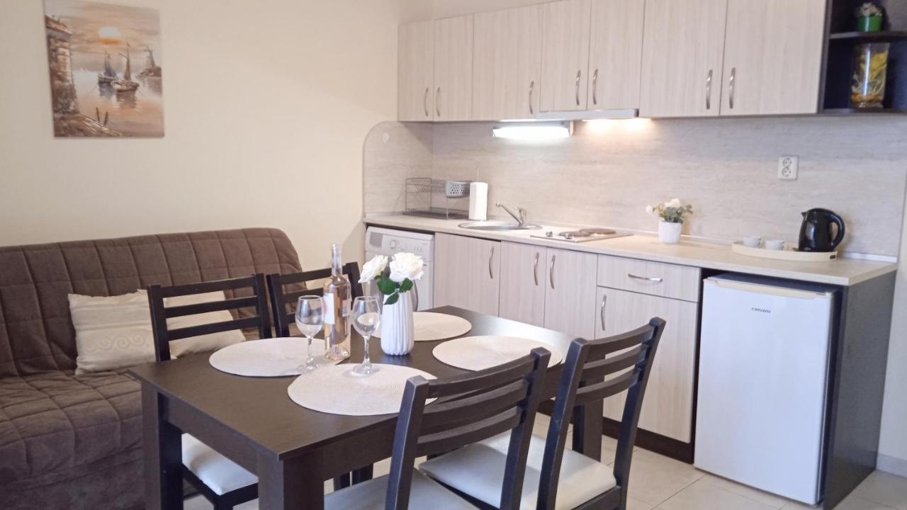 Apartament V Neposredstvena Blizost Do Plazha