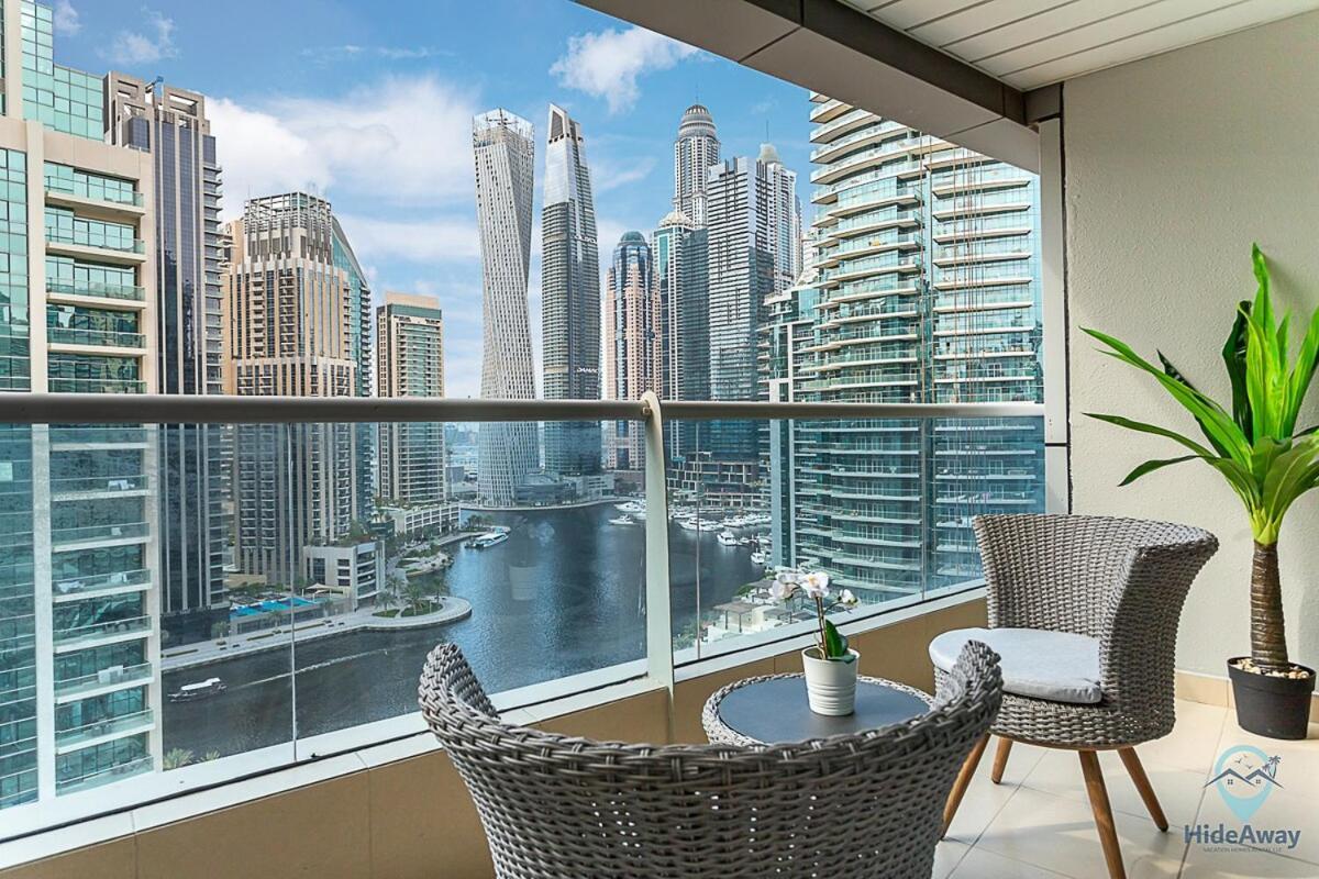 2br Breathtaking Waterfront Heart of Marina