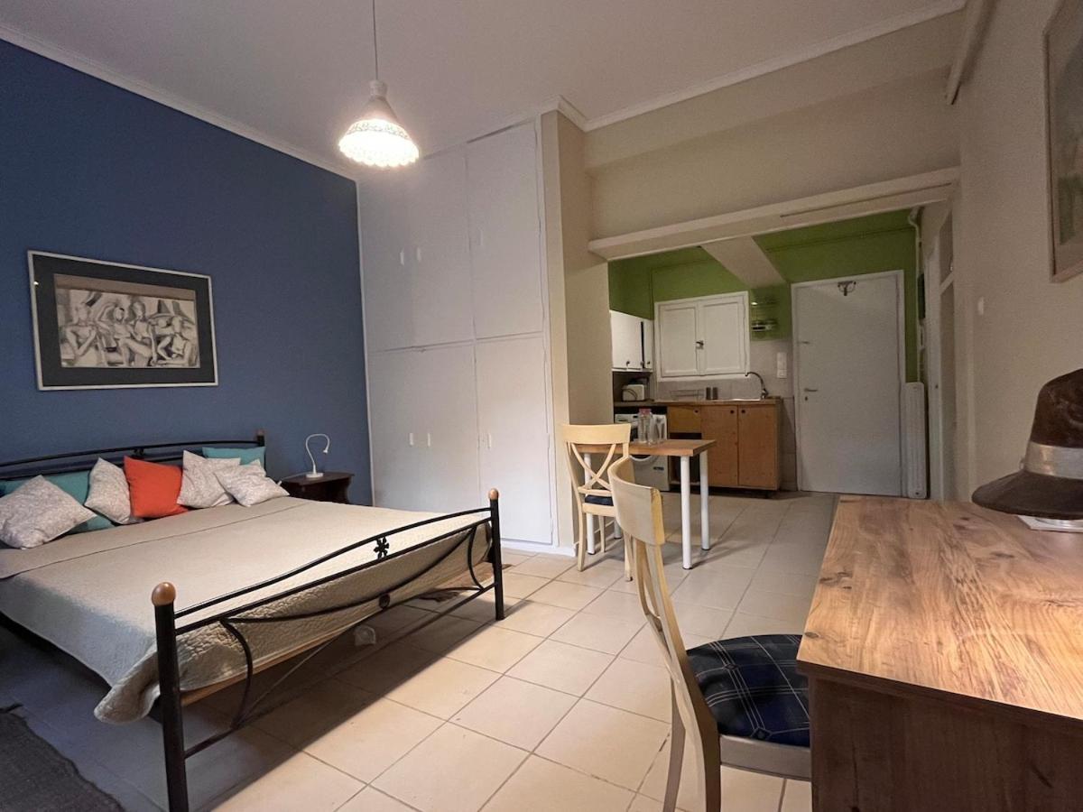 Quiet Little Studio In Kolonaki