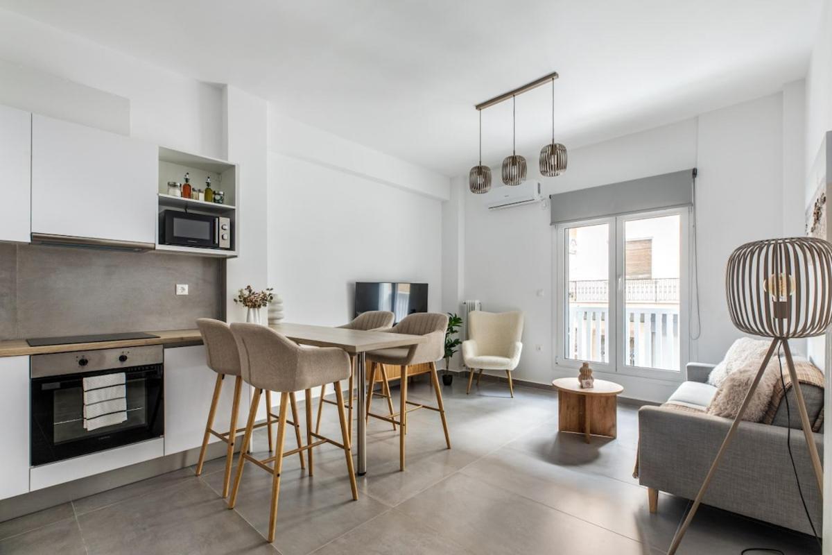 Selesta Stylish 2 Bedroom Apartment In Athens