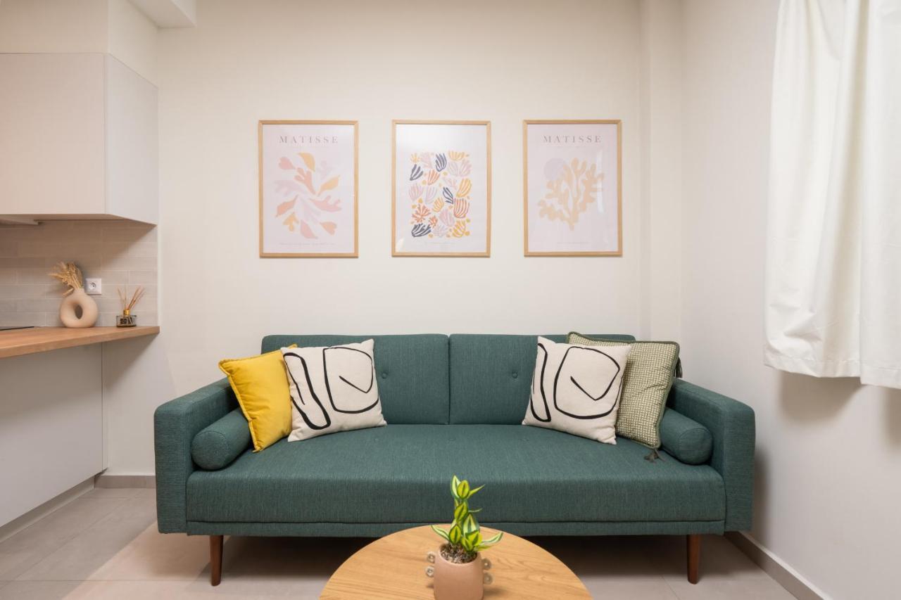 Quiet Studio In The Heart Of Athens