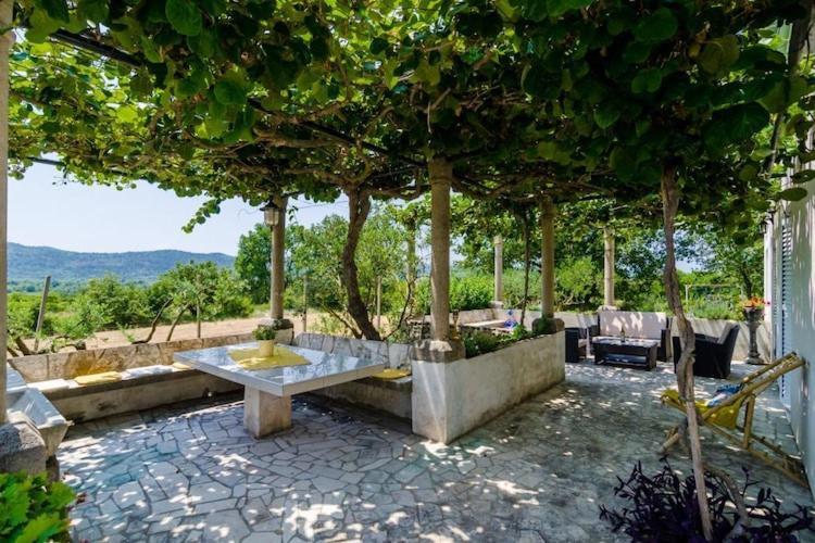 Holiday Home Field Of Olives Two Bedroom Holiday Home With Terrace